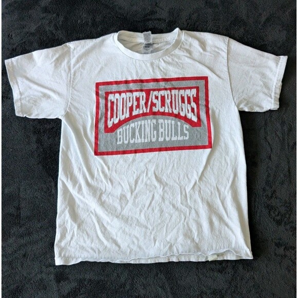 Gildan Other - Bucking Bulls Cowboy T Shirt Short Sleeve Tee Youth M 10-12 White Red Cotton